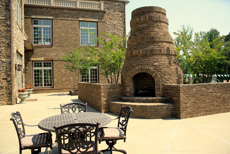 14_the_manor_golf_and_country_club_alphretta_georgia_luxury_outdoor_fire_pit_area