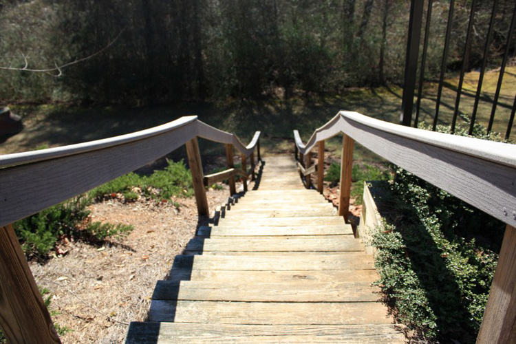 16_creekstone_estates_cumming_georgia_neigborhood_walking_nature_and_hiking_trails