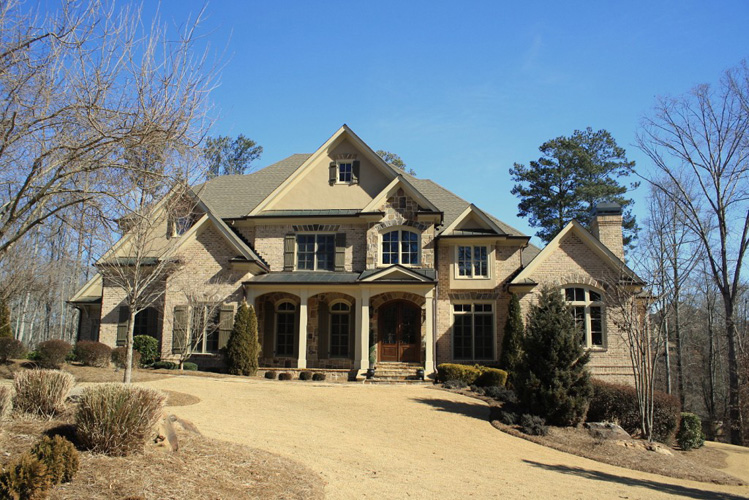 17_white_columns_golf_country_club_alpharetta_georgia_sample_luxury_home_4