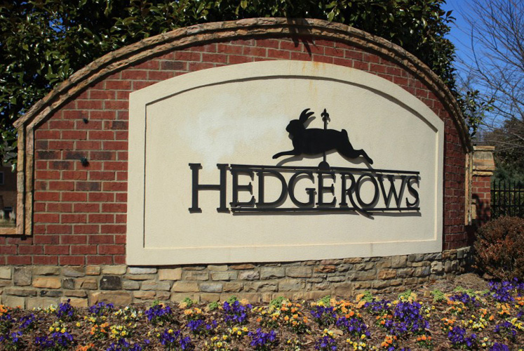 1_hedgerows_buford_georgia_luxury_neighborhood_front_entrance_monument