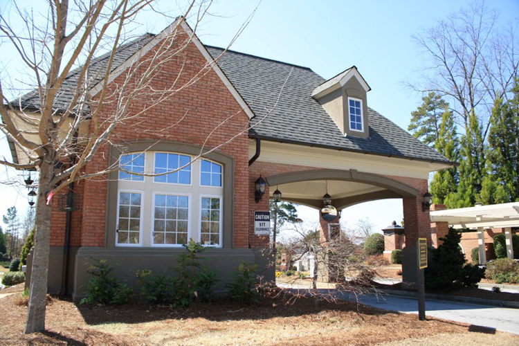 2_bears_best_estates_edinburgh_suwanee_georgia_front_entrance_security_gate