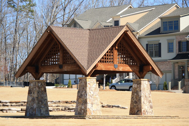 2_sterling_on_the_lake_flowery_branch_georgia_outdoor_village_green_amphitheater