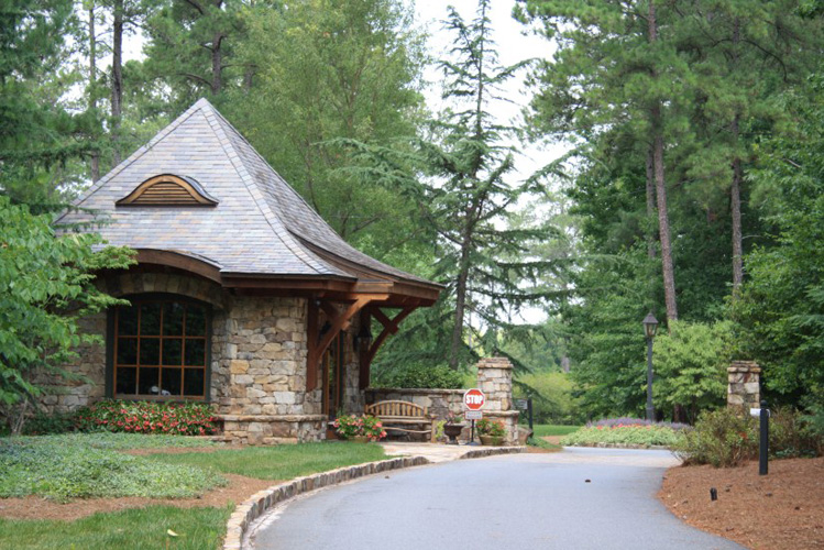 2_the_river_club_suwanee_georgia_front_entrance_security_gate