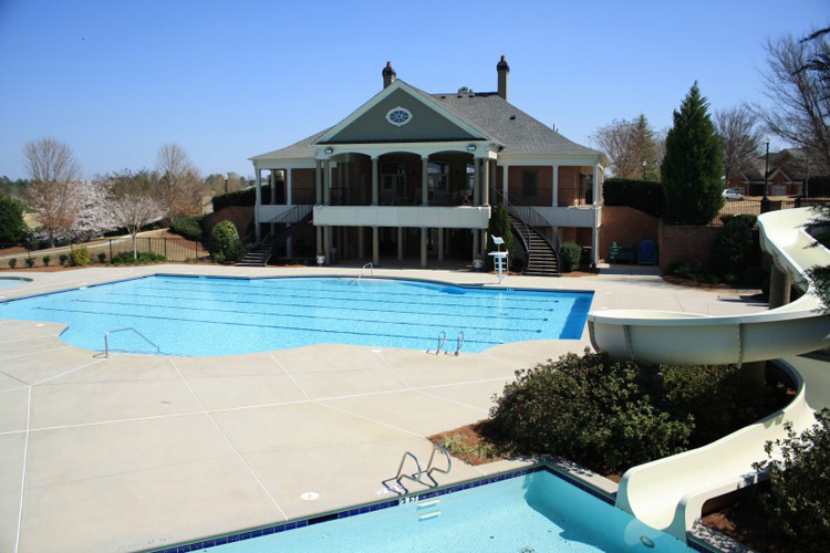 6_bears_best_estates_edinburgh_suwanee_georgia_community_swimming_pool_and_clubhouse
