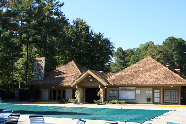 9_country_club_of_the_south_alpharetta_georgia_swimming_pool_and_clubhouse